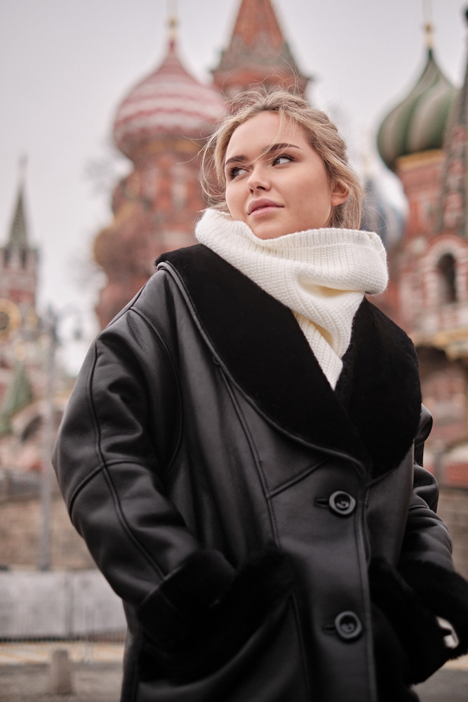  Дубленка из натурального меха 