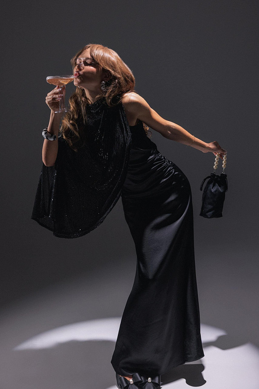  Асимметричное платье-комбинация 'Дива' 