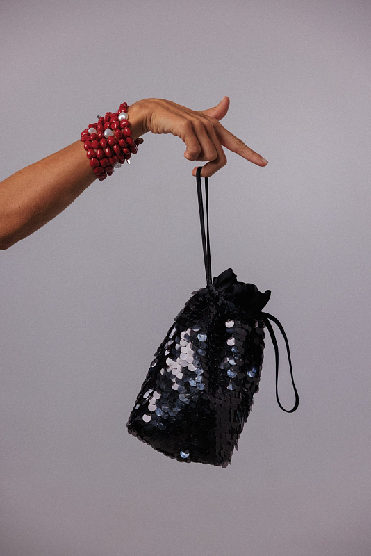  Сумка-pouch из пайеток 'Мгновение' 