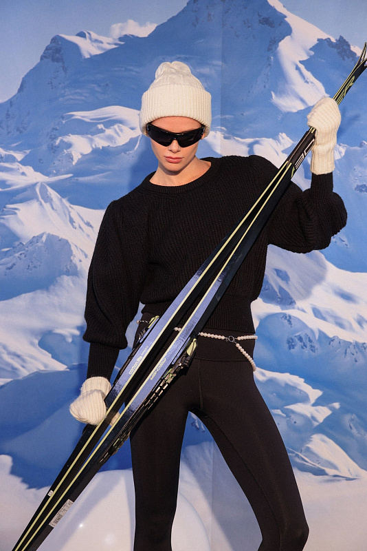  Свитер с акцентными рукавами 'Soft crush' 