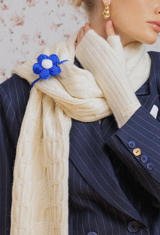  Вязаные митенки 'Morning haze' 