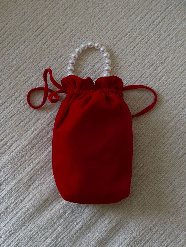  Сумка-pouch из бархата 'Здесь и сейчас' 