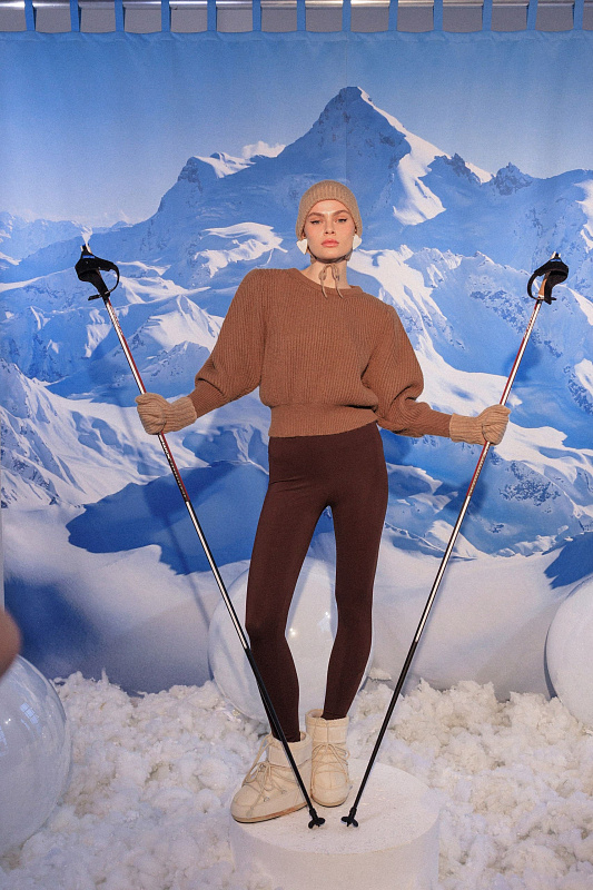  Шапка-чепчик 'Glow' 