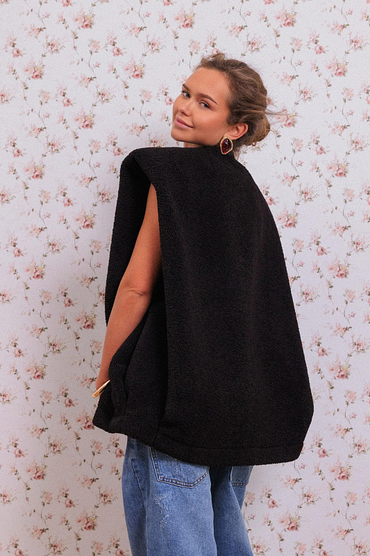  Жилет из дубленки 'Wild and free' 