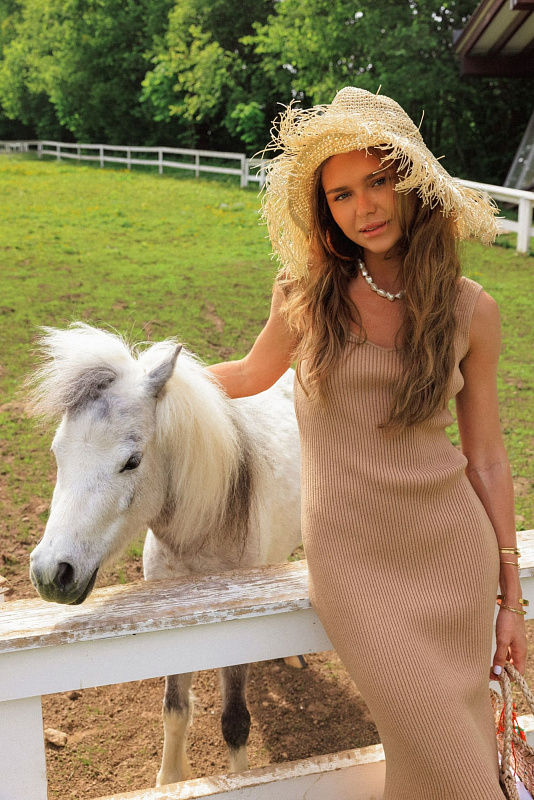  Платье из трикотажа 'M.Bellucci' 