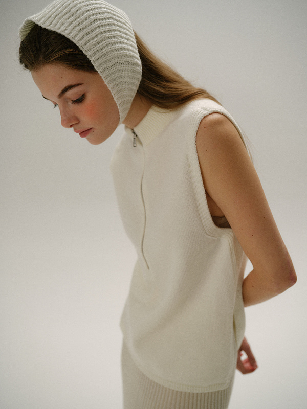  Манишка на молнии 