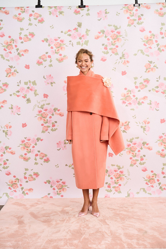  Пальто из шерсти 