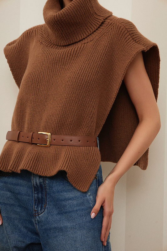  Вязаная манишка 'Сердце города' 