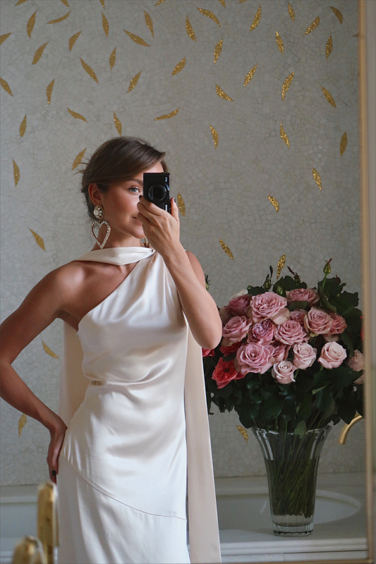  Платье на одно плечо 'Мечта' 