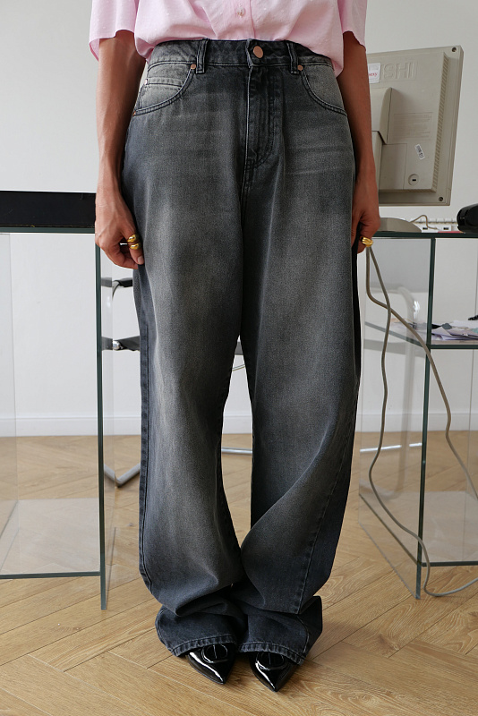  Джинсы 'Авторитет' 