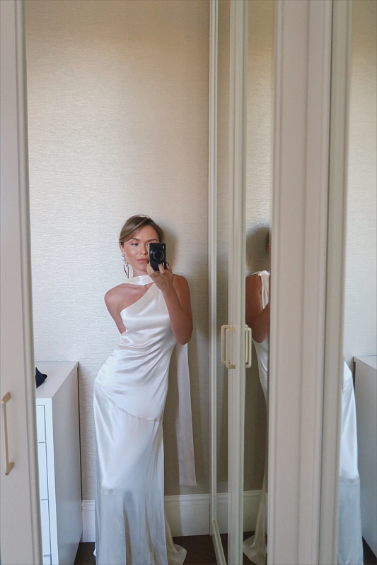  Платье на одно плечо 'Мечта' 