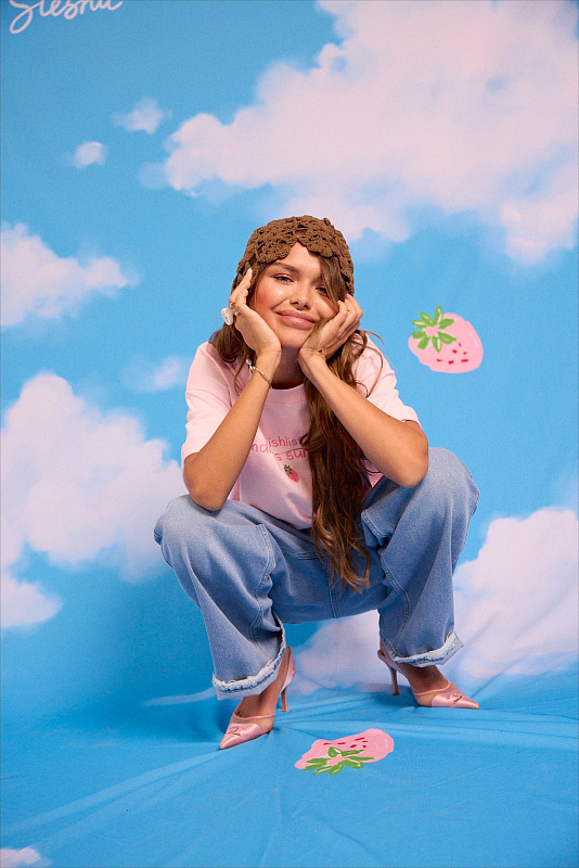  Футболка 'Endless wishlist' 