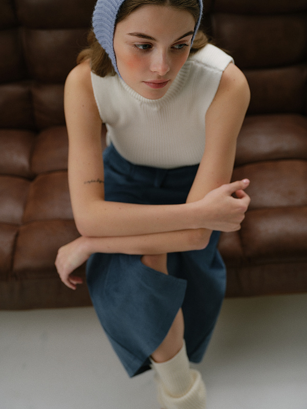  Юбка из вельвета 