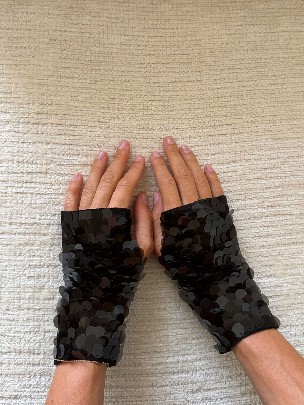  Митенки из пайеток 'Пульс' 